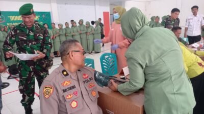 Meriahkan Hut Persit Kartika Chandra Kirana Ke 78, Sie Dokkes Polres Luwu Utara dan Personel Polres Luwu Utara ikut Donor Darah