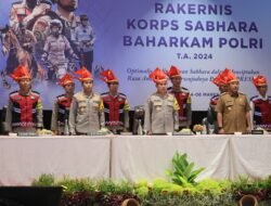 Kapolda Sulsel Bersama Kabaharkam Polri Buka Rakernis Korsabhara Baharkam Polri T.A 2024 di Makassar