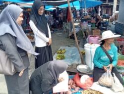 Dinas Koperindag Lutim Pantau Ukur Timbangan Takar Dan Perlengkapan di Pasar Lakawali