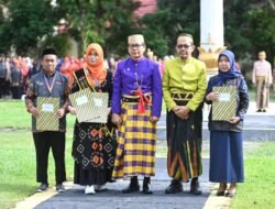 45 Guru di Luwu Utara Terima Penghargaan di Hari Pendidikan Nasional