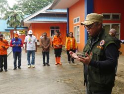 Bupati Budiman Lepas Tim Tanggap Bencana Musibah Banjir di Kabupaten Luwu