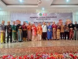 Bupati Luwu Timur Hadiri Acara Halal bihalal Sekaligus Pengukuhan Pengurus KKMB