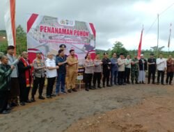 Kapolda Sulsel Berikan Arahan Saat Hadiri Rapat Paripurna HUT Luwu Timur ke 21