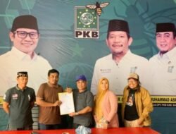 Pastikan Maju di Pilkada Bantaeng, Emil Salim Resmi Kembalikan Formulir Calon Wakil Bupati ke PKB