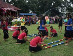 Wabup Lutim Harap Budaya Tetap Hidup dan Berkembang Ditengah Masyarakat