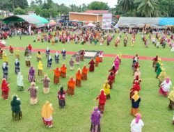 Sebanyak 350 Penari Padduppa Ramaikan Roadshow Kebudayaan di Wotu