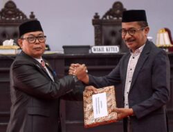 Pj Sekda Hadiri Rapat Paripurna di Kantor DPRD Luwu Utara