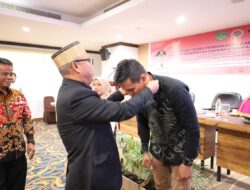 Bupati Budiman Buka Bimtek Peningkatan Kapasitas Sekretaris Bumde se Lutim