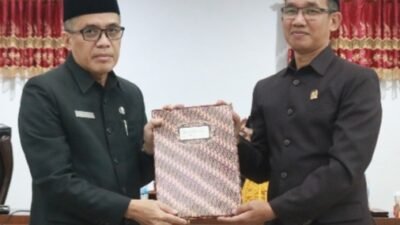 Hadiri Paripurna, Sekda Bantaeng Ajak Legislatif Lebih Tingkatkan Kinerja Bersama