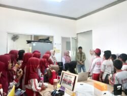 Diskominfo SP Lutim Terima Kunjungan SD Negeri 238 Mallaulu