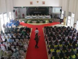 Hadiri Senat Terbuka Stikes Batara Guru Soroaka, Jayadi Nas : Jangan Berhenti Belajar