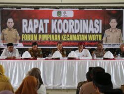 Hari Kedua Safari, Pjs Bupati Jayadi Nas Silaturahmi dengan Masyarakat Wotu dan Burau