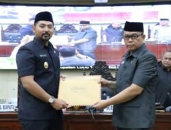 Wabup Akbar Sampaikan Rancangan Awal RPJPD 2025-2045 ke DPRD Luwu Timur