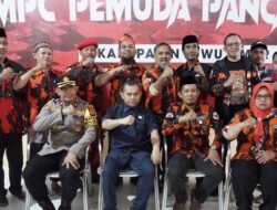 Pjs Bupati Jayadi didampingi  anggota DPRD Resmikan Sekretariat MPC Pemuda Pancasila Lutim