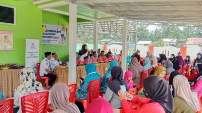 Gandeng Baznas, Desa Lewonu Salurkan Bantuan Penanganan dan Pencegahan Stunting