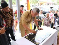 32 Tahun Mengabdi, H. Muhlis Bangun Generasi Lewat SMP YPIP Gratis
