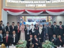 Usai Diambil Sumpahnya, Ketua DPRD Lutim, Ucapkan Selamat Kepada Yusuf Pombatu