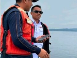 Anggota DPRD Lutim ikut Dalam Pencarian Korban   Di danau Matano