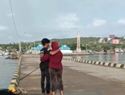 Kisah Cinta Bojes di Pelabuhan Majene Viral, Batal Merantau Demi Kekasih