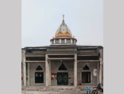 PT Semen Tonasa Bantu 200 Sak Semen untuk Pembangunan Masjid di Mappedeceng