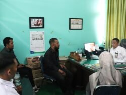 Bawaslu Lutim Koordinasi dengan Kemenag Bahas Validasi Data Pemilih Pernikahan Dini