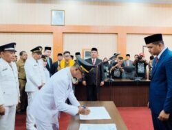 Bupati Bantaeng Lantik 64 Pejabat Pengawas dan Pejabat Administrator