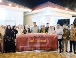 Bakti Sosial, Bupati Bantaeng Jamu Rombongan Perdoski dan UNHAS di Pantai Seruni