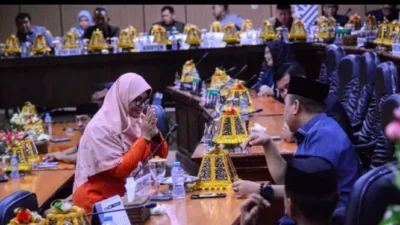 Fraksi PAN Luwu Timur Kritik Tajam Perubahan APBD 2025: Sekolah Rusak, Puskesmas Kekurangan Dokter