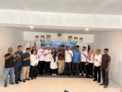 Disporapar Lutra Sosialisasi Pengelolaan Wisata Bahari Pantai Seta Seta dan Perda PDRD