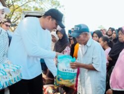 Bupati Bantaeng Bantu Sembako Ratusan Petani Rumput Laut