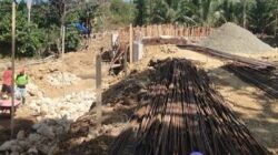Warga Desa Tangkumaho Dukung Penyelesaian Proyek Rekonstruksi Jembatan