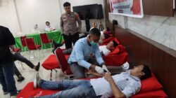 Polres Luwu Timur Menggelar Kegiatan Donor Darah Di Hari Jadi Ke 74 Humas Polri