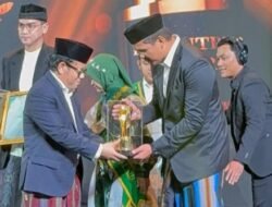 Dukung Program Pesantren, Bupati Bantaeng Raih Penghargaan Pesantren Award 2025