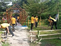 Perkuat Sinergi dan Kepedulian Lingkungan, Polres Luwu Utara Bersihkan Wisata Sulili