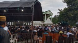 Silaturahmi Penuh Makna, Mantan Bupati Soppeng Buka Puasa Bersama Warga