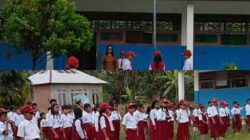 Hari Pertama Masuk Sekolah, UPT SDN 036 Rante Paccu Gelar Upacara Bendera dan Tekankan Disiplin