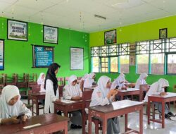 Ujian Madrasah Berbasis Android di MA DDI Masamba, Pengawas Luwu Utara Apresiasi Digitalisasi Pendidikan