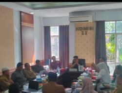 Camat Rampi Soroti Dugaan Pengalihan Dana CSR di RDP DPRD Luwu Utara