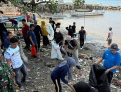 Jumat Bersih, Bupati Bantaeng Keliling Bersihkan Lingkungan