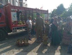 Atasi Kelangkaan, Pemcam Angkona Distribusikan 560 Tabung LPG 3 Kg, Camat: Penimbunan Akan Ditindak Tegas