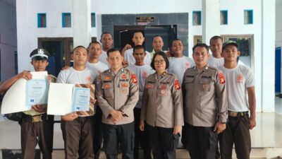9 Warga Wilayah Pemberdayaan PT Citra Lampia Mandiri Tuntaskan Pelatihan Gada Pratama