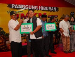 Pemenang Lomba Literasi Terima Hadiah, Wakil Bupati Ajak Tingkatkan Prestasi dan Budaya Literasi