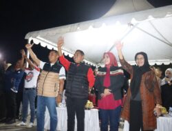 Bupati  Lepas Lomba Kreasi Lampu Lampion, Langit Wajo Nampak Indah Oleh Cahaya Warna Warni Dari Lampion