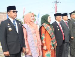 Pesan Bupati Wajo Saat Irup HUT RI, Semangat Kemerdekaan Harus Diwujudkan Dengan Kerja Nyata dan Gotong Royong Membangun Daerah