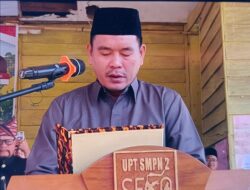 Wakil Ketua I DPRD Luwu Utara Bacakan Teks Proklamasi di Upacara HUT RI ke-81 di Seko ‎
