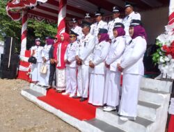 Peringatan HUT RI di Kecamatan Bola Berlangsung Sukses. Camat Bola Sebagi Irup, Kapolsek Bertindak Sebagai Komandan Upacara