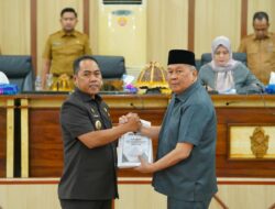 Rapat Ranperda, Bupati Wajo Respon Semua Program Usulan Fraksi-fraksi