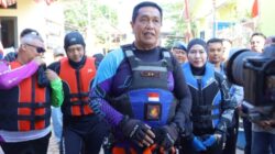 Peringati HUT ke-78 Polwan, Kapolda Sulsel Pimpin Bakti Sosial di Pulau Barrang Lompo