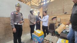 Polisi Bersama Masyarakat, Jumat Berkah Satlantas Polres Luwu Hadirkan Harapan bagi Keluarga Nirwana