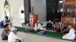 Jumat Keliling di Pammanu, Polres Luwu Gaungkan Semangat Polisi Bersama Masyarakat